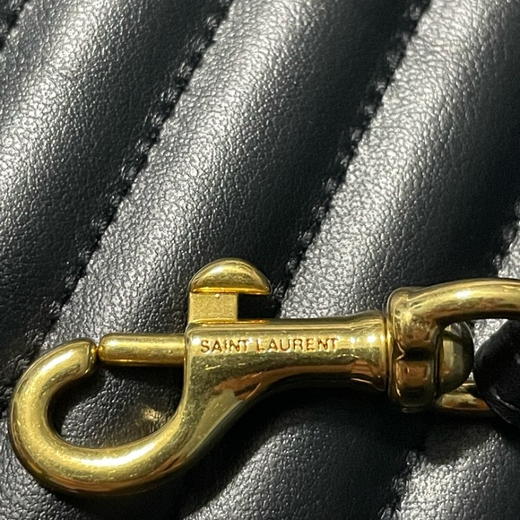 YSL clutch/wristlet - Picture 13 of 15